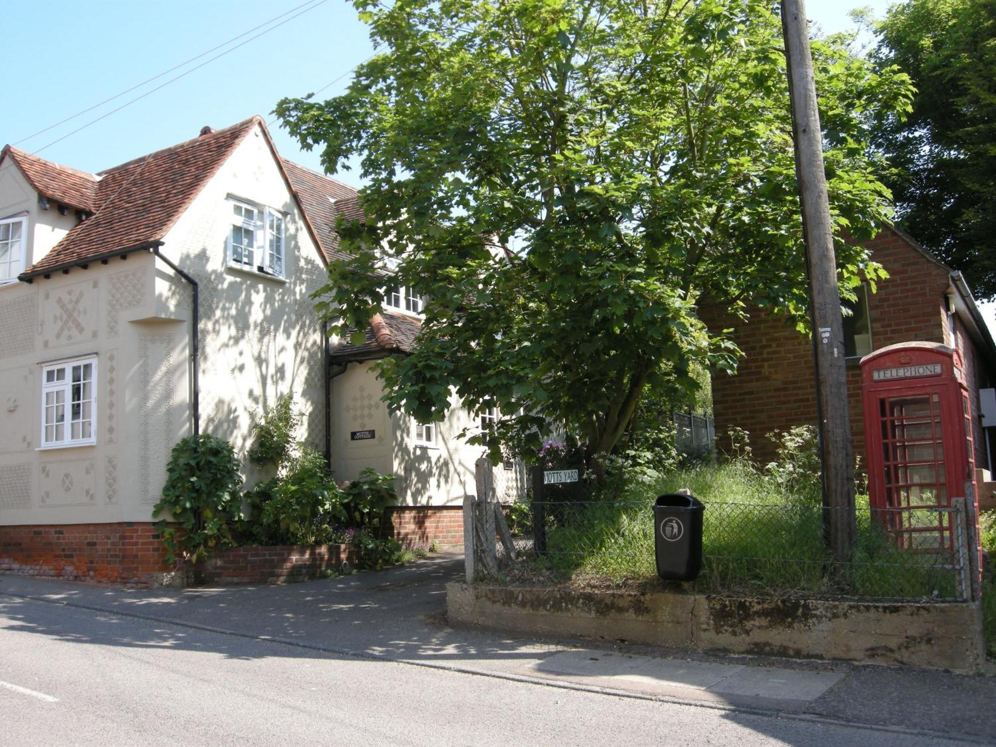 Motts Bed&Breakfast Great Dunmow Exteriör bild