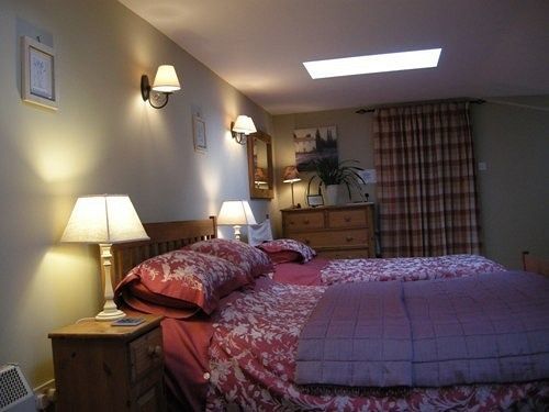 Motts Bed&Breakfast Great Dunmow Exteriör bild