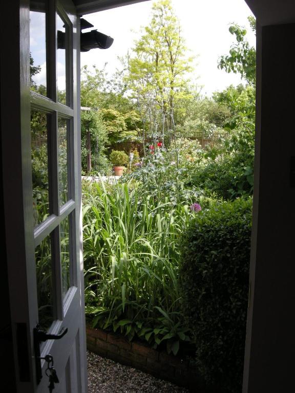 Motts Bed&Breakfast Great Dunmow Exteriör bild