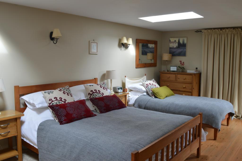 Motts Bed&Breakfast Great Dunmow Exteriör bild